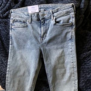 H&M High-Waisted Skinny Jeans (New With Tags)